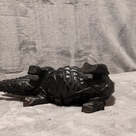 Crocodile Wine Bottle Holder Wooden Display Bar Home African Jungle Safari Decor - Picture 11 of 12